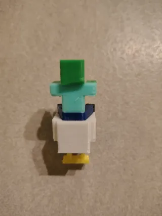 Statuetta Minecraft Baby Zombie su Chicken