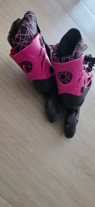 Patines ajustables rosa talla 33-36