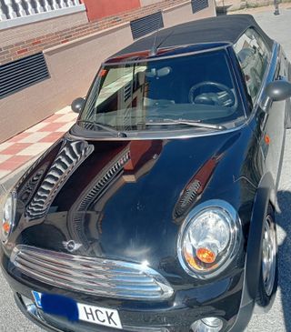 MINI Cabrio 2011