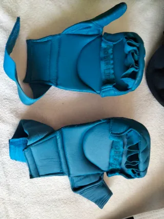 Guantillas Karate Homologadas Azul