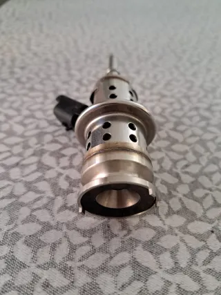 Inyector Adblue PSA código 9813930180