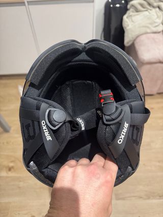 Casco de esquí Briko con gafas integradas