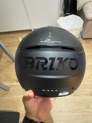 Casco de esquí Briko con gafas integradas