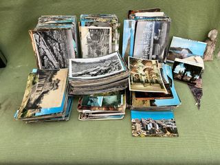 Lotto di 800 cartoline postali antiche con francobolli anni '60