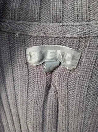 Cardigan nero con zip