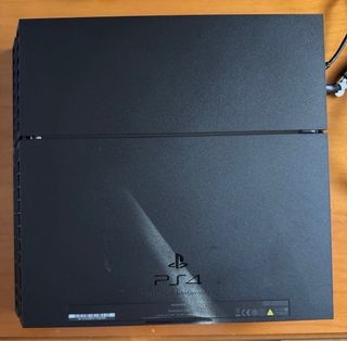 PS4 1TB Edición DOOM + Accesorios