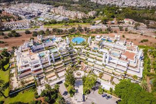 Piso en alquiler en Lomas de Marbella Club - Puente Romano en Marbella