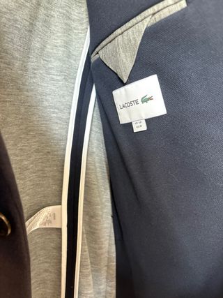 Americana Lacoste Azul a estrenar