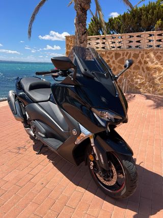 Yamaha T-Max 530 SX 2018