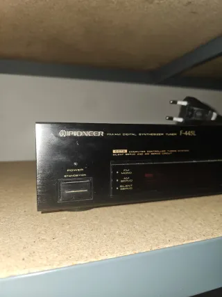 Sintonizador Pioneer F-445 Digital FM/AM
