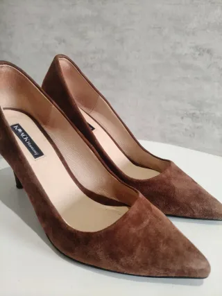 Zapatos de tacón marrones talla 37