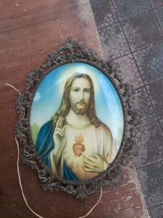 Sacro Cuore di Gesù con luce