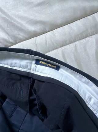 Pantaloni Chinos Zara Blu Navy EUR 38 Uomo