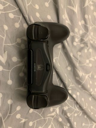 Ps4 Modelo Original + Mando