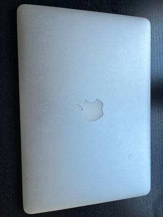 MacBook Air 13” (2017) – Funciona perfectamente