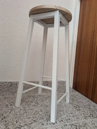 2 Taburetes altos barra madera y metal