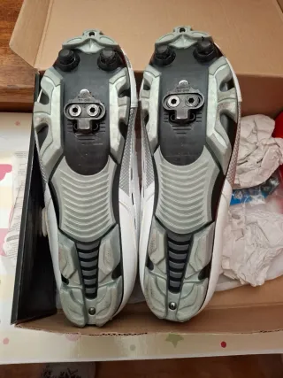 Zapatos Ciclismo B-PRO Rosa/Blanco