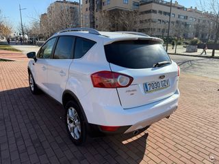 Ford Kuga 2.0 TDCI 140 CV 5 PUERTAS