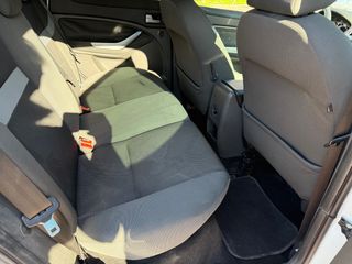 Ford Kuga 2.0 TDCI 140 CV 5 PUERTAS