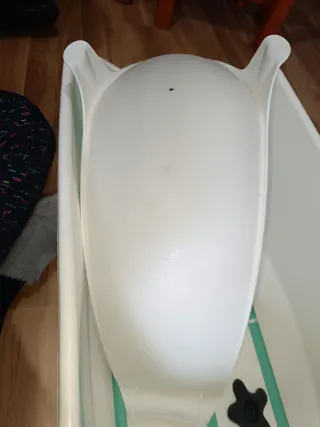 Bañera Stokke con tobogán