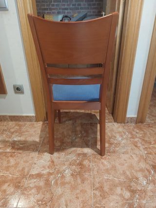 4 Sillas Madera Cerezo Asiento Azul. Robustas