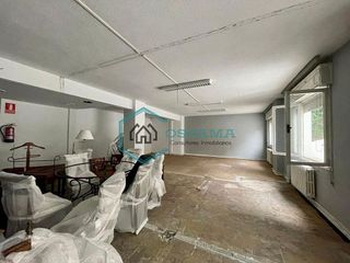 Oficina en venta en O Berbés - Peniche en Vigo