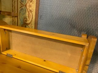 Banco Rinconera Pino estilo provenzal mas mesa