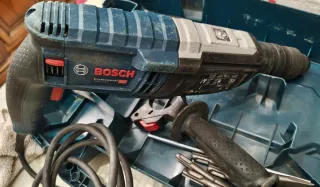 Bosch GBH 2-28 F taladro martillo