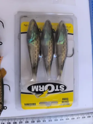 Señuelos vinilos pesca depredadores