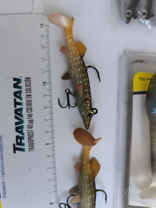 Señuelos vinilos pesca depredadores