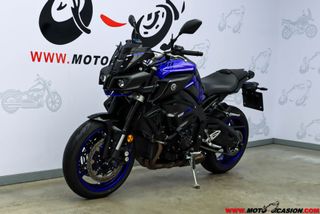 YAMAHA MT-10