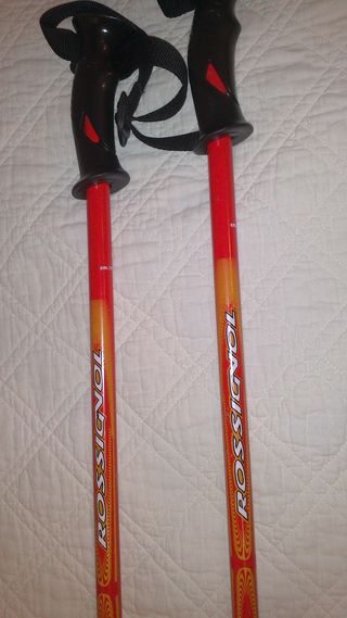 Esquís Rossignol con fijaciones