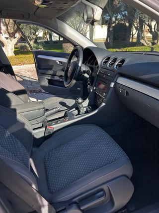 SEAT Exeo 2.0 TDI 143cc 2010 224.000 km