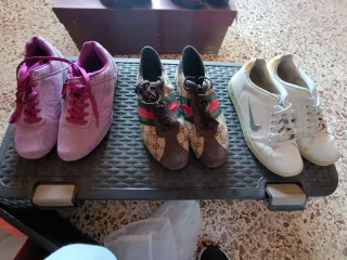 Zapatillas Nike Blancas y Verdes