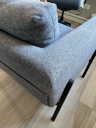 Poltrona IKEA Koarp color grigio fumo