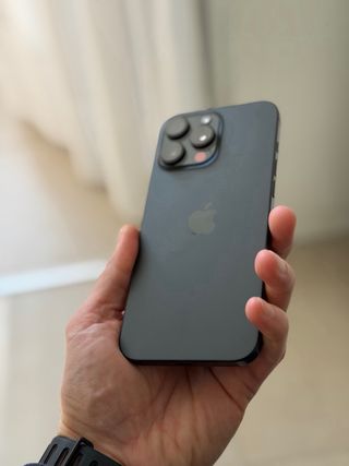 iPhone 16 Pro Max 256GB Negro