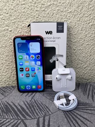 Como Nuevo! IPHONE 11 64GB