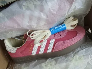 Deportivas Adidas Gazelle Rosa
