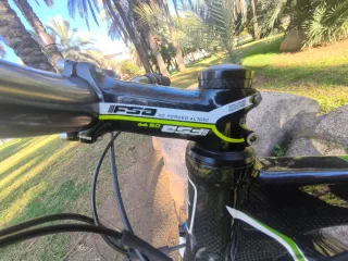 Bicicleta Rockrider 8XC 26 Carbono