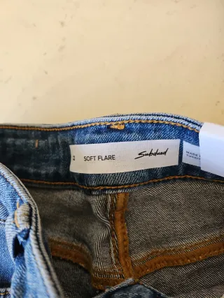 Pantalón vaquero niña Subdued campana