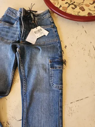 Pantalón vaquero niña Subdued campana