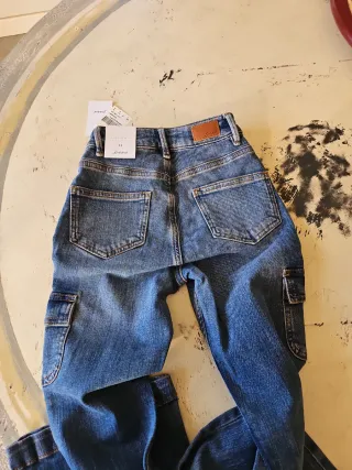 Pantalón vaquero niña Subdued campana