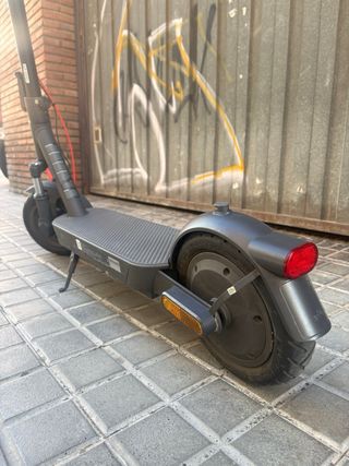 Patinete Eléctrico Xiaomi 5 - 60km de autonomía.