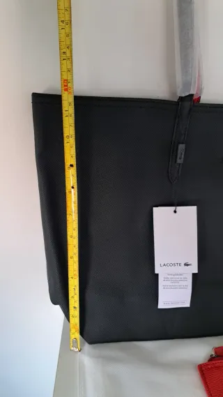 Bolso Tote Reversible Lacoste Negro y Rojo
