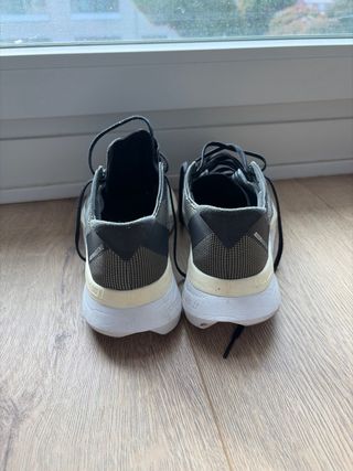 Adidas Adizero Boston 12 Carbon