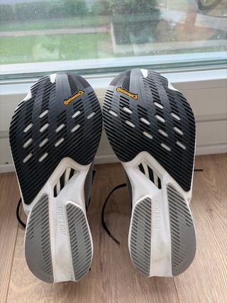 Adidas Adizero Boston 12 Carbon