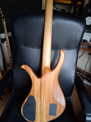 Bajo Ibanez AFR Fretless 1992