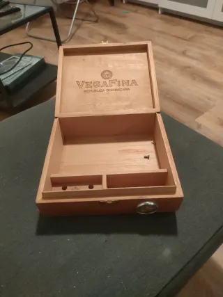 Caja de puros Vegafina