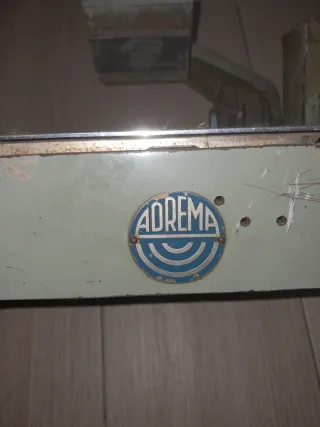 Máquina Adrema para mailing