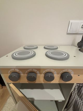 Cocinita / cocina de juguete de madera Sklum